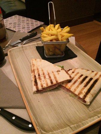 Roses Pizza and More